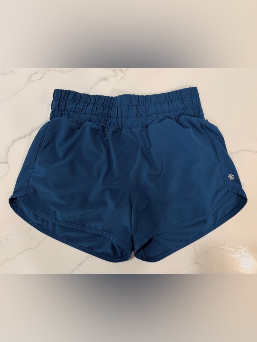 Athleta Girl Run Free 2.5" Short, Size XL (14) in Deep Teal